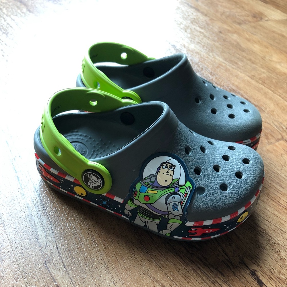 Crocs